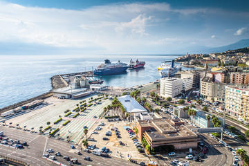 Port of Bastia, Corsica (Agrandir l'image).